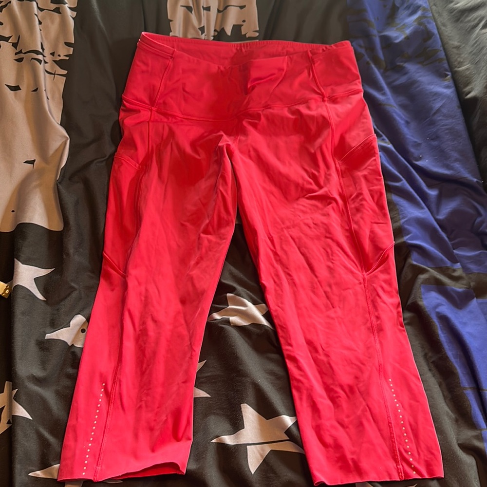 Rare 19” lululemon fast n free capris